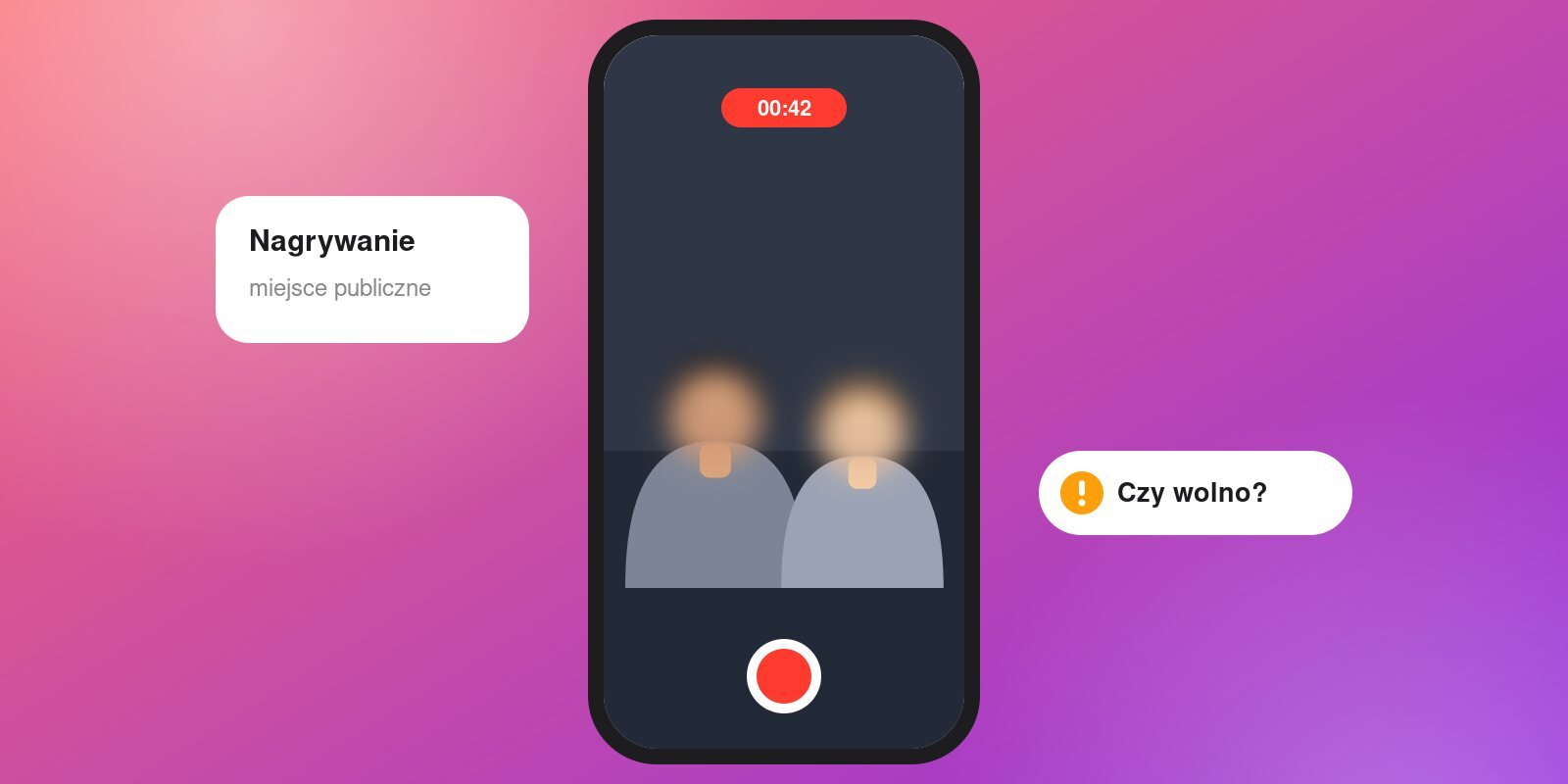 Telefon nagrywający film w miejscu publicznym z rozmytymi twarzami przechodniów